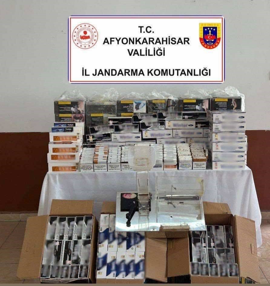 Jandarmadan ka&ccedil;ak makaron operasyonu
