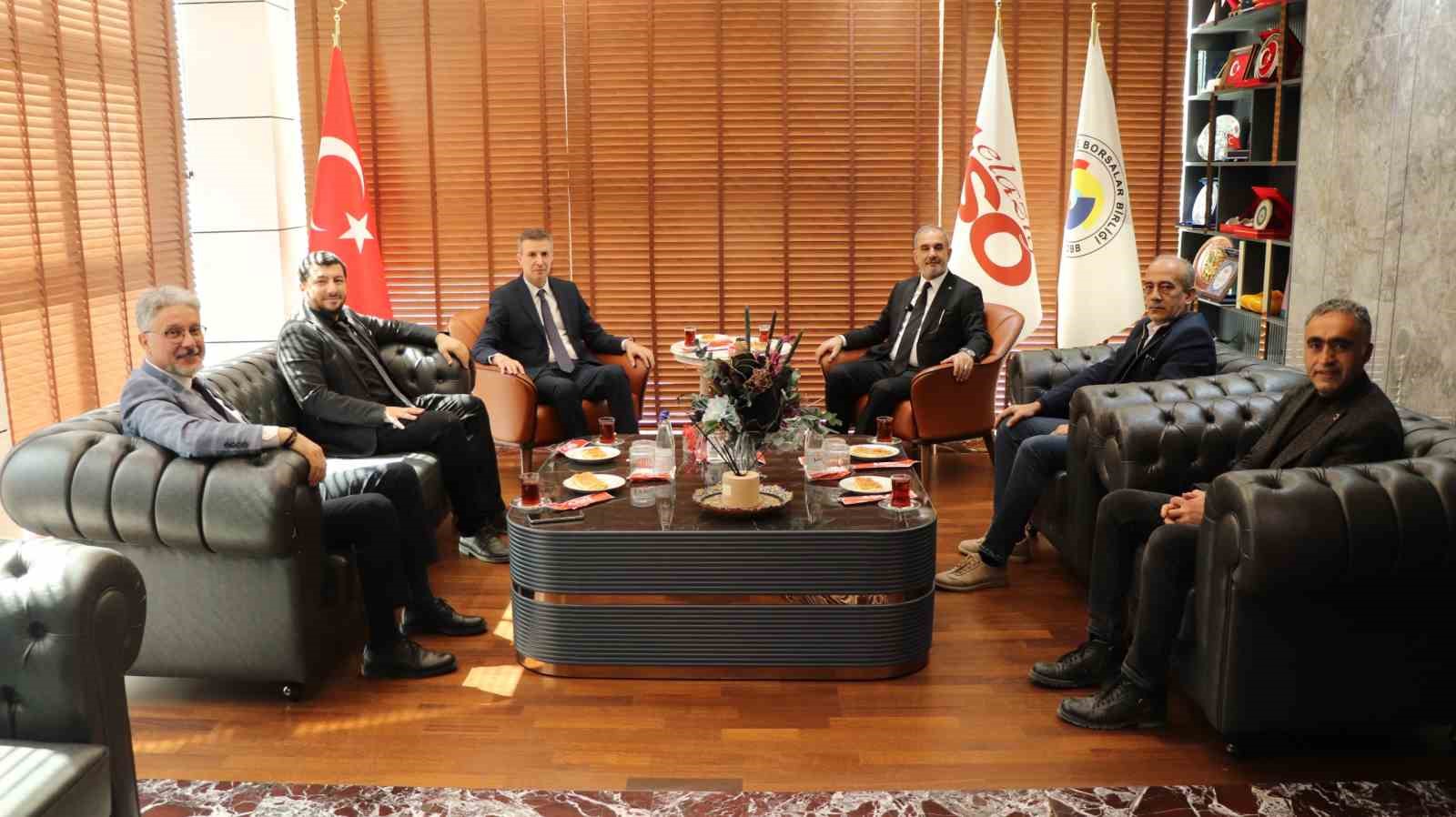 Başkan Alan, "Üniversite ve iş dünyası arasında yapılacak her türlü iş birliğinde üzerimize düşeni yapmaya hazırız"