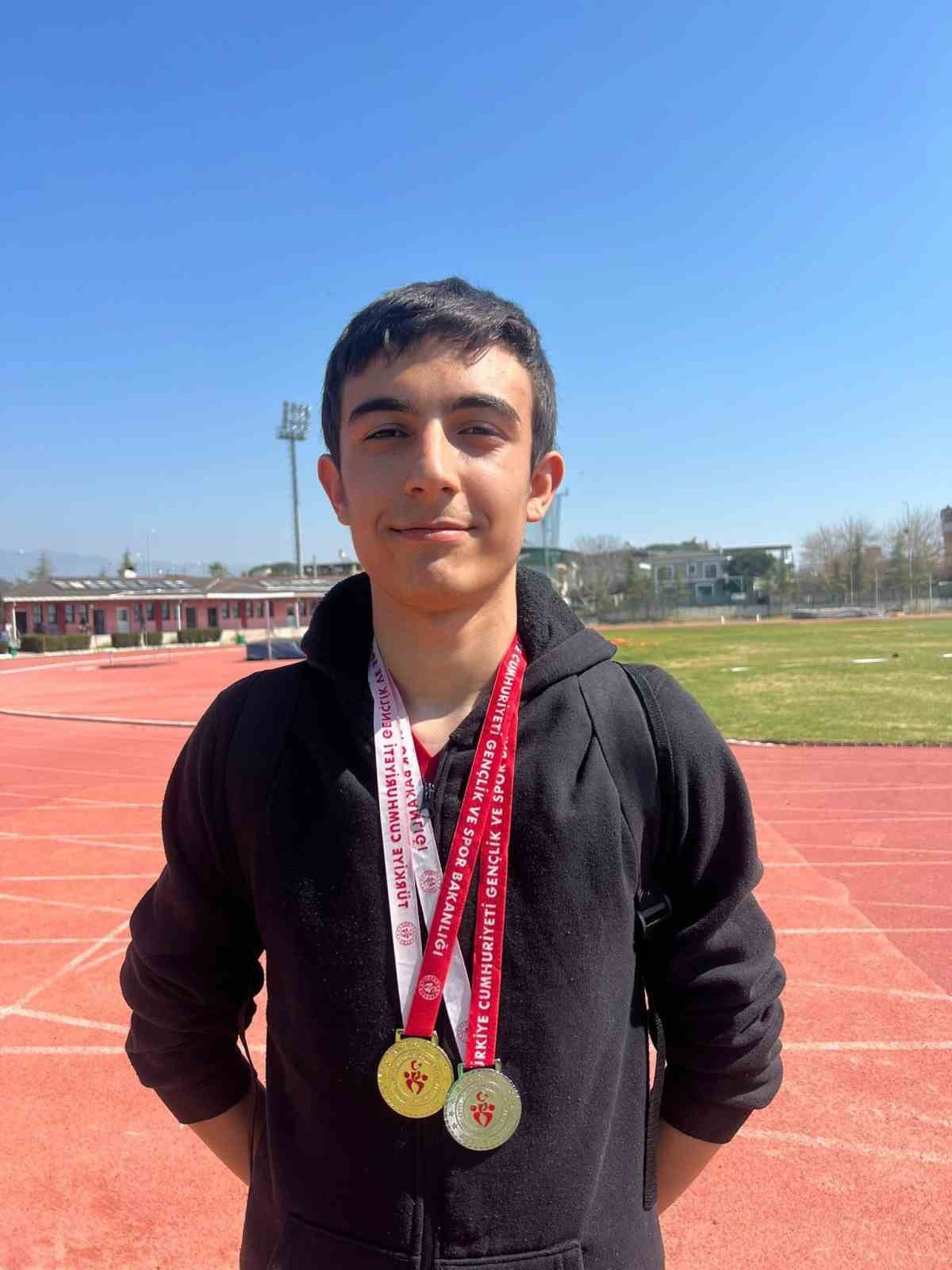 Bozdoğanlı &ouml;ğrenciden T&uuml;rkiye derecesi
