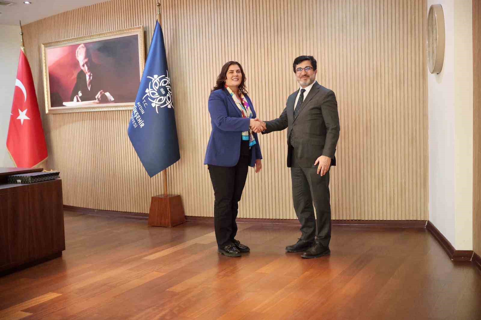 Aydın Havalimanı uluslararası ticari u&ccedil;uşlara hazırlanıyor
