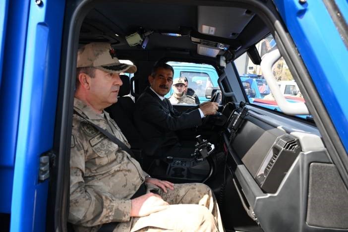 Şırnak’ta zırhlı araçlar hizmete alındı