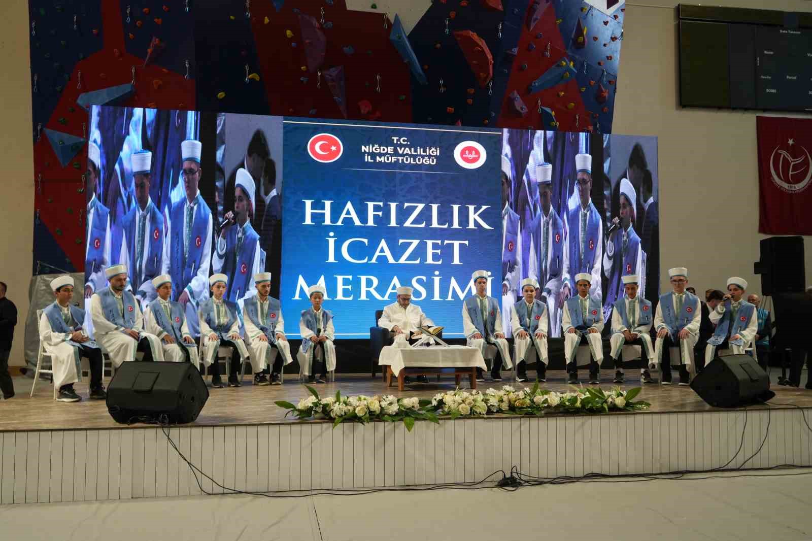 Niğde’de 111 hafız için icazet töreni