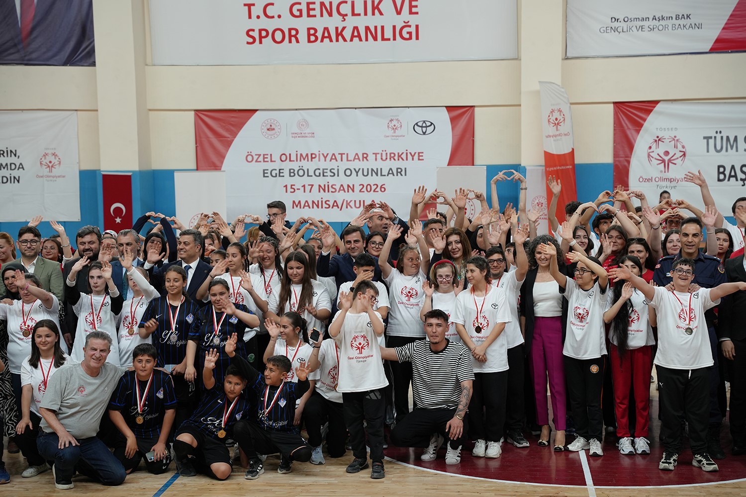 &Ouml;zel sporcuların b&uuml;y&uuml;k buluşması tamamlandı

