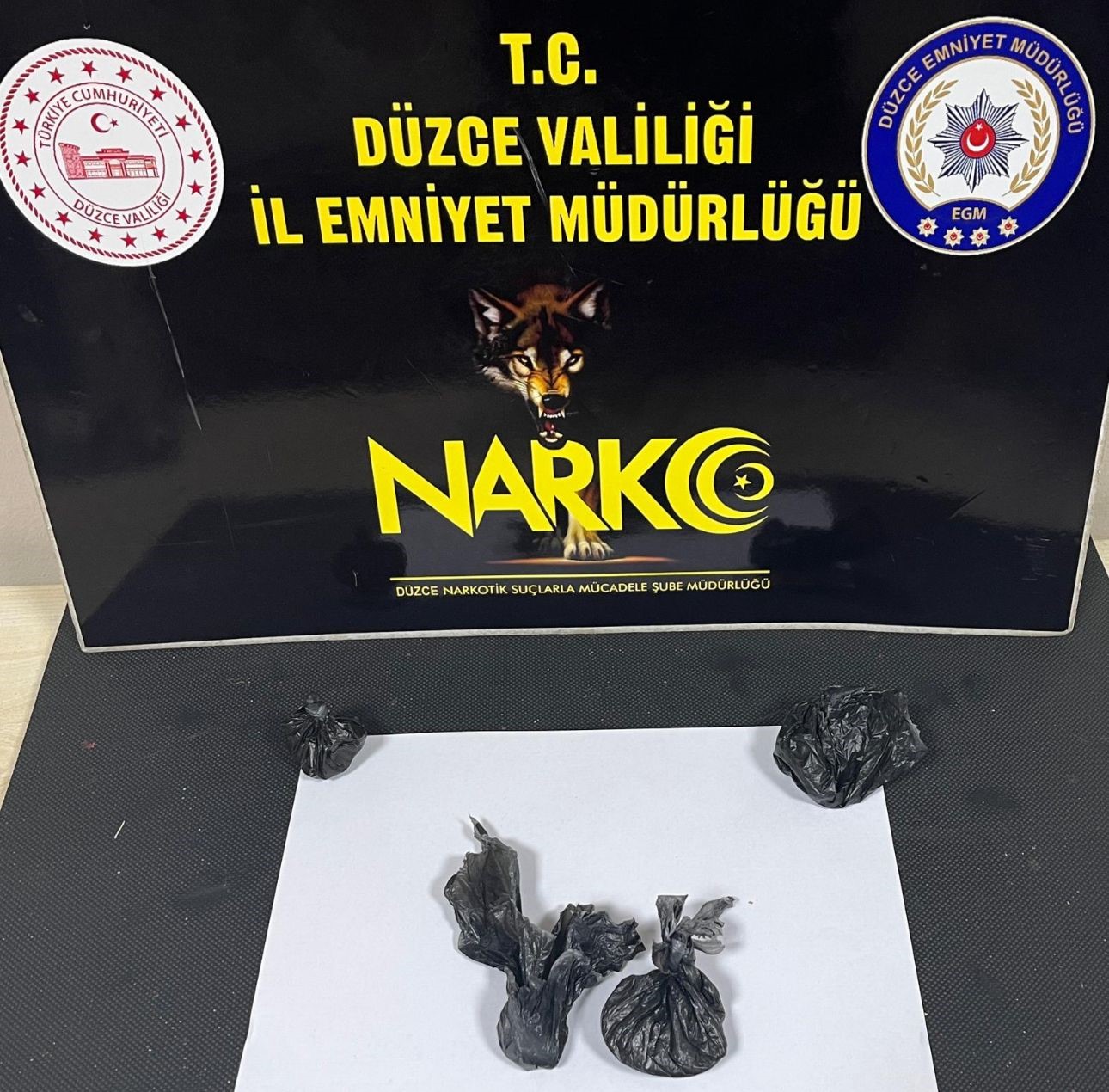 Suçüstü yakalanan uyuşturucu taciri tutuklandı