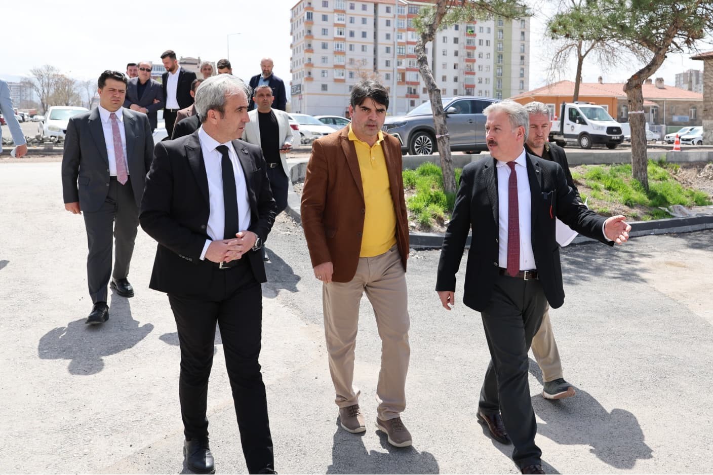 Başkan Palancıoğlu: "Gülük Mahallesi’nde hummalı çalışmalar yapılıyor"