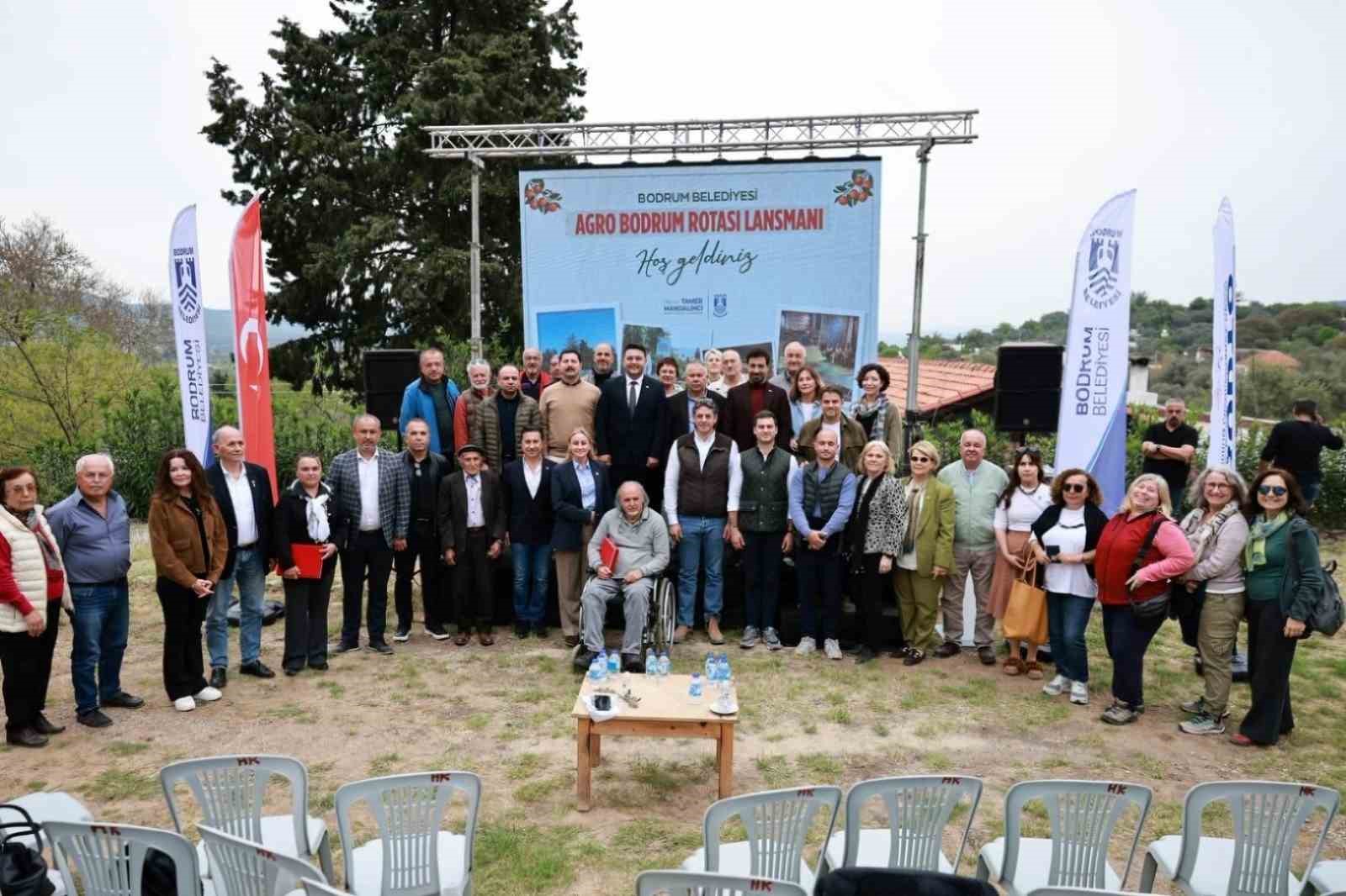 Bodrum’da yazlık fideler üreticilere dağıtıldı