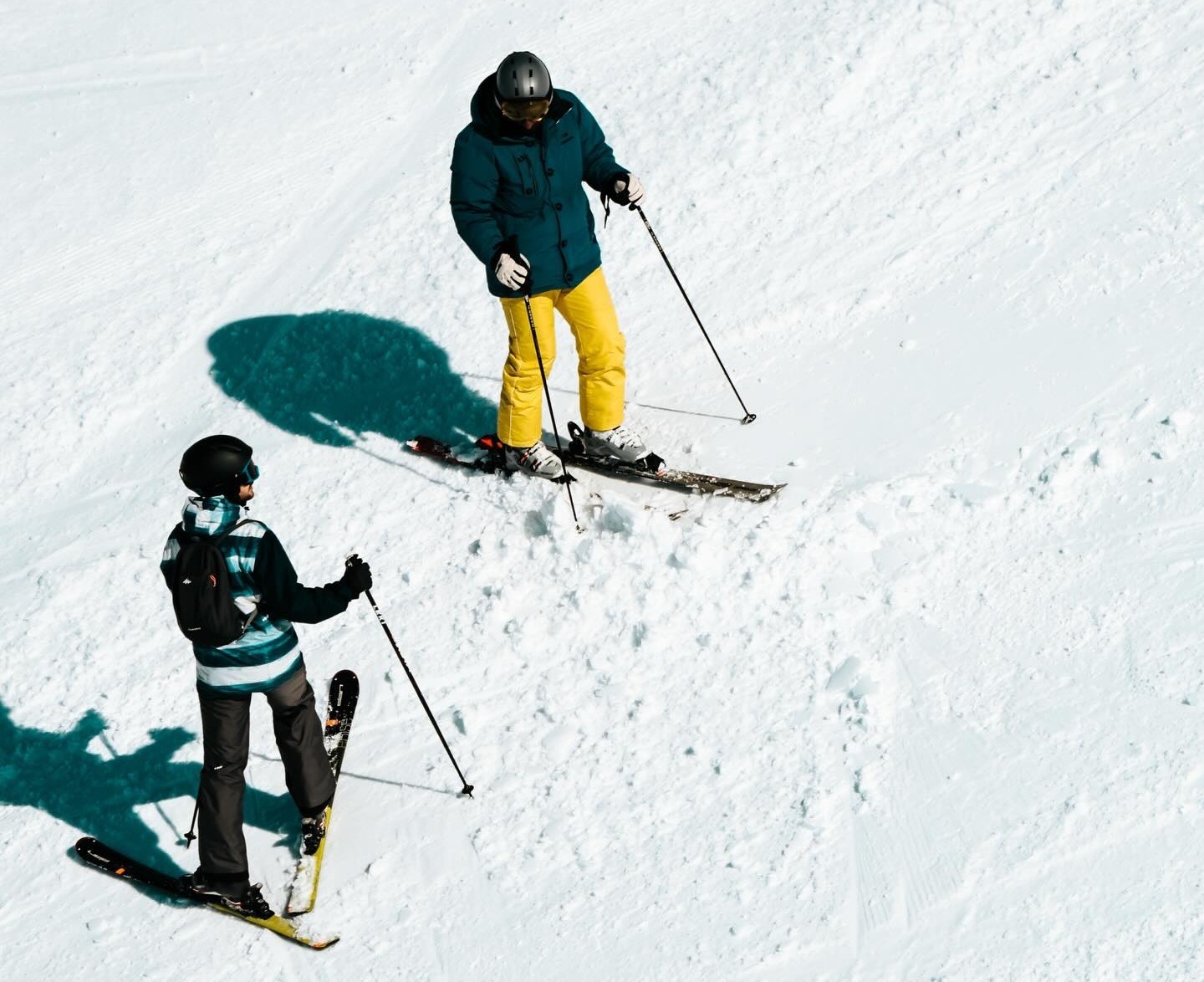 Plaj kenarı değil Paland&ouml;ken&rsquo;in zirvesin şezlong keyfi
