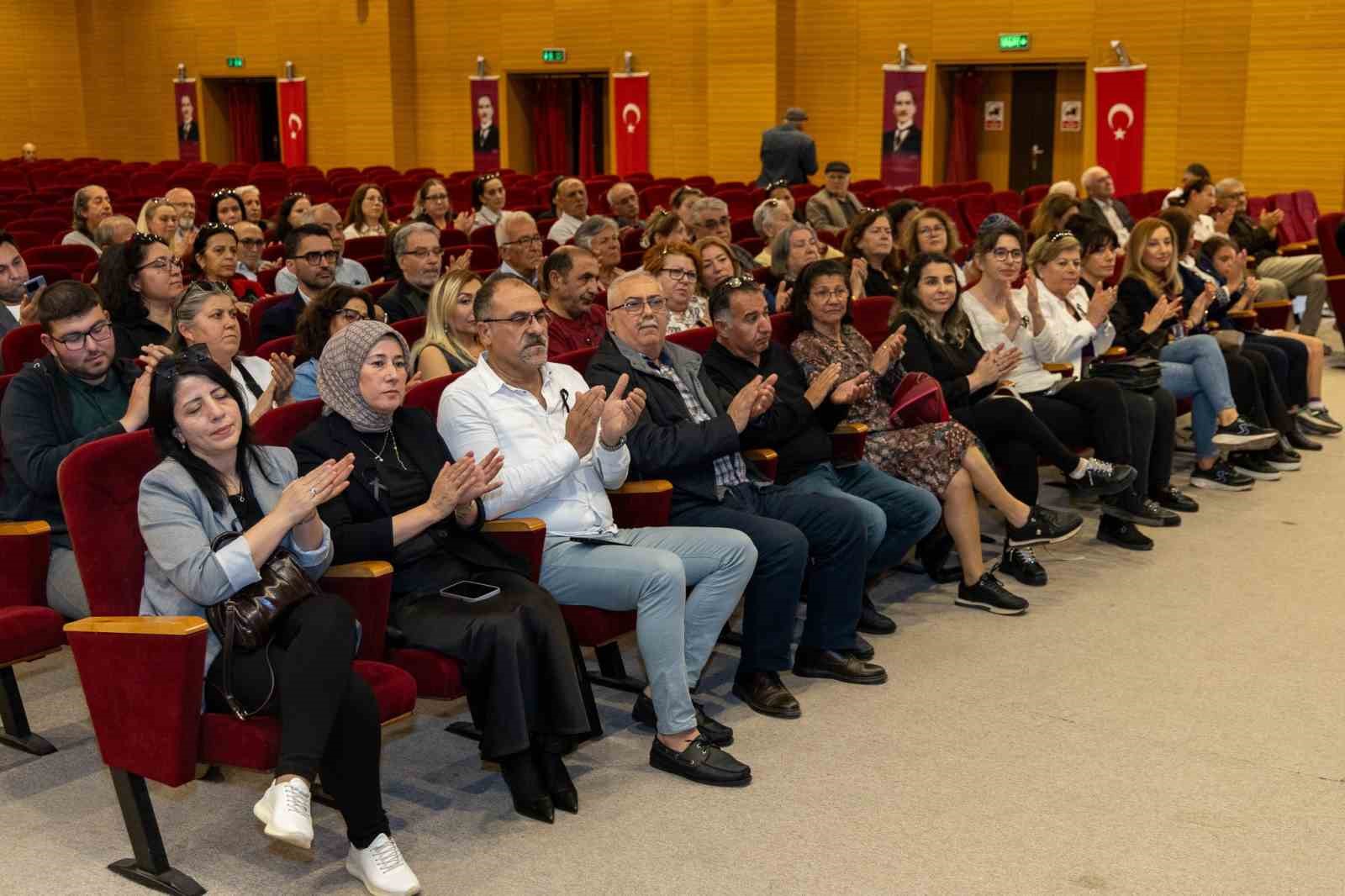 Manavgat&rsquo;ta "&Ccedil;evreye Katkı, Aile B&uuml;t&ccedil;emize Katkı" etkinliği d&uuml;zenlendi
