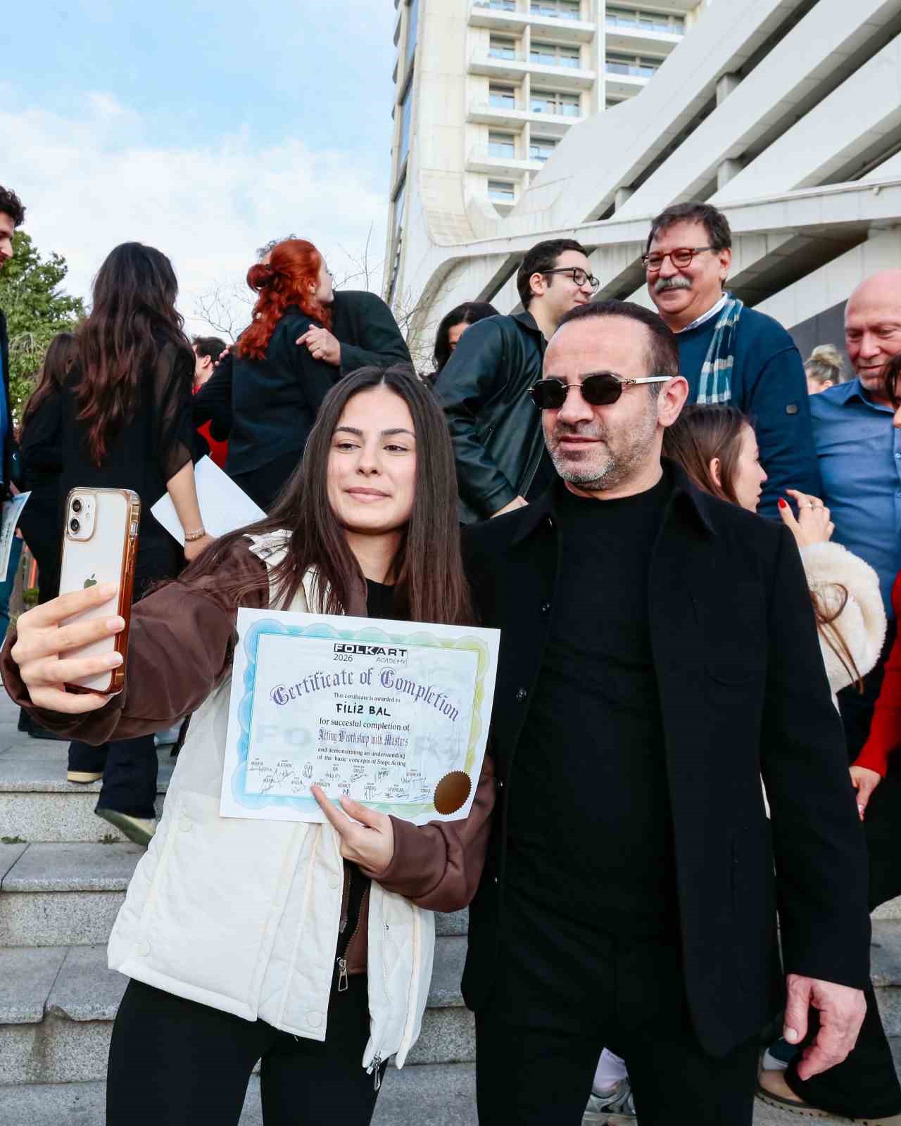 Folkart Academy, ikinci d&ouml;nem mezunlarını verdi
