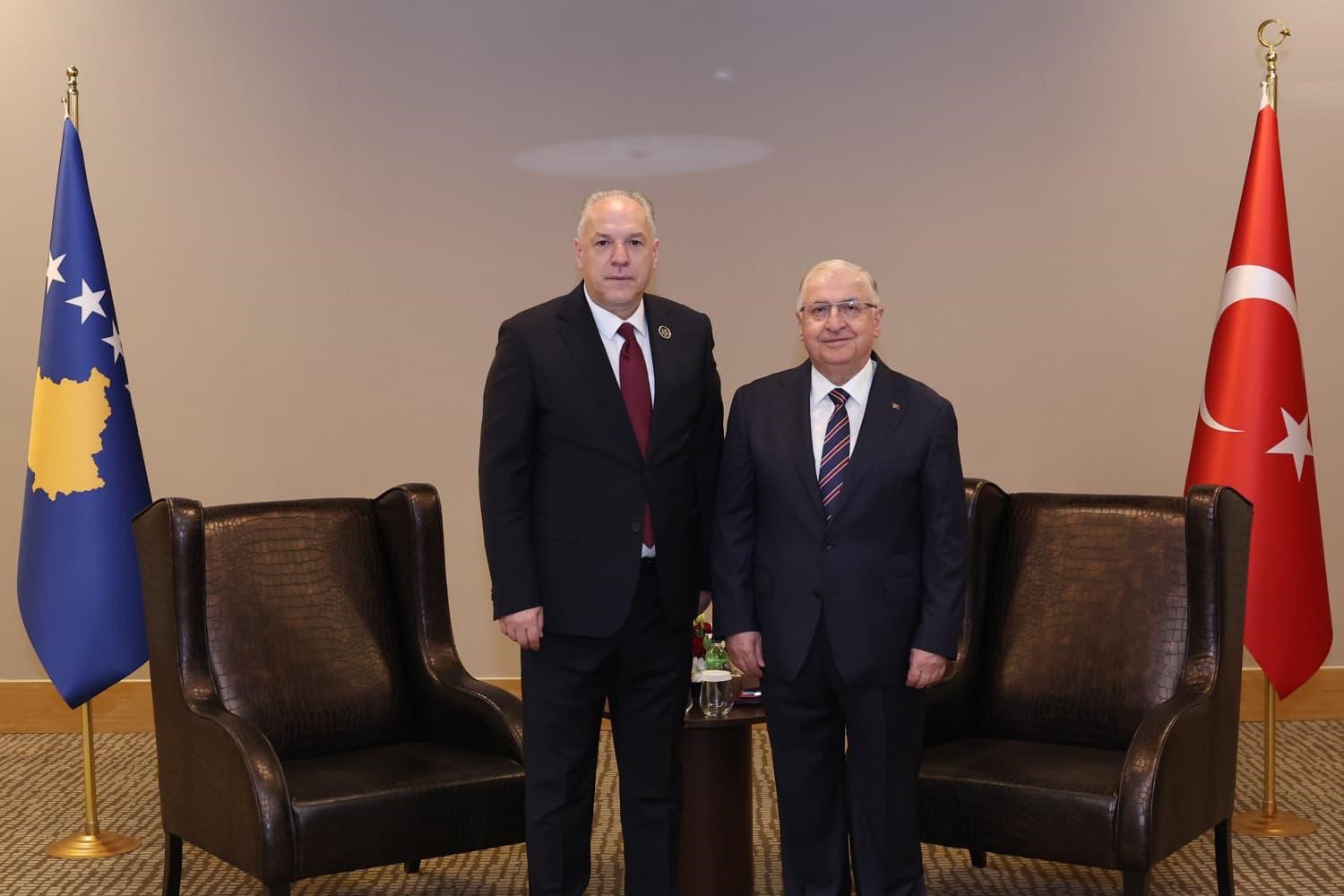 Bakan G&uuml;ler, Kosova Başbakan Yardımcısı Damka ile g&ouml;r&uuml;şt&uuml;
