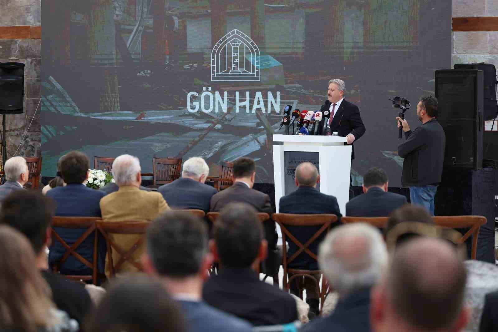 Ticaretin K&ouml;kleri ve Geleceği Vizyon &Ccedil;alıştayı G&ouml;n Han&rsquo;da başladı
