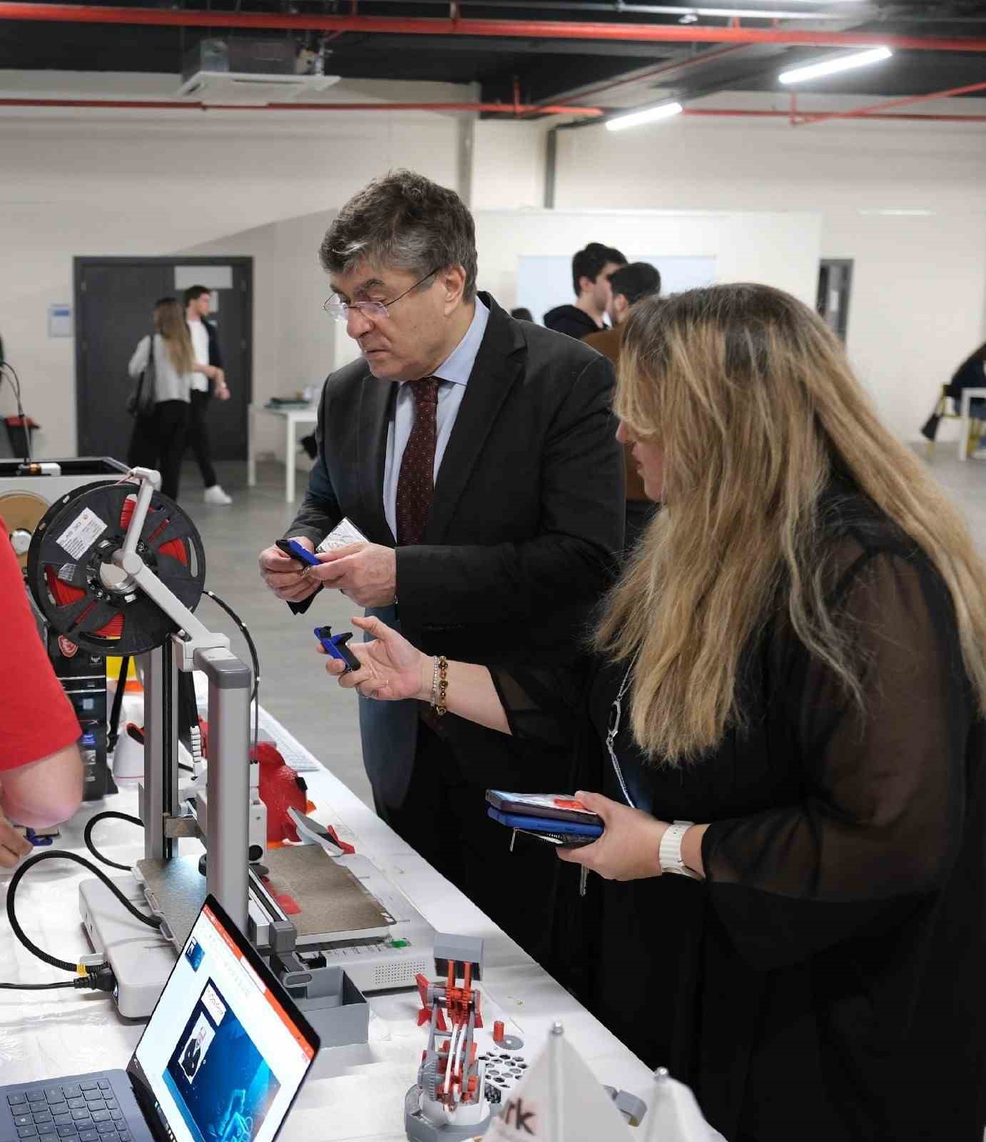 Mudanya &Uuml;niversitesi&rsquo;nde gelecek konuşuldu
