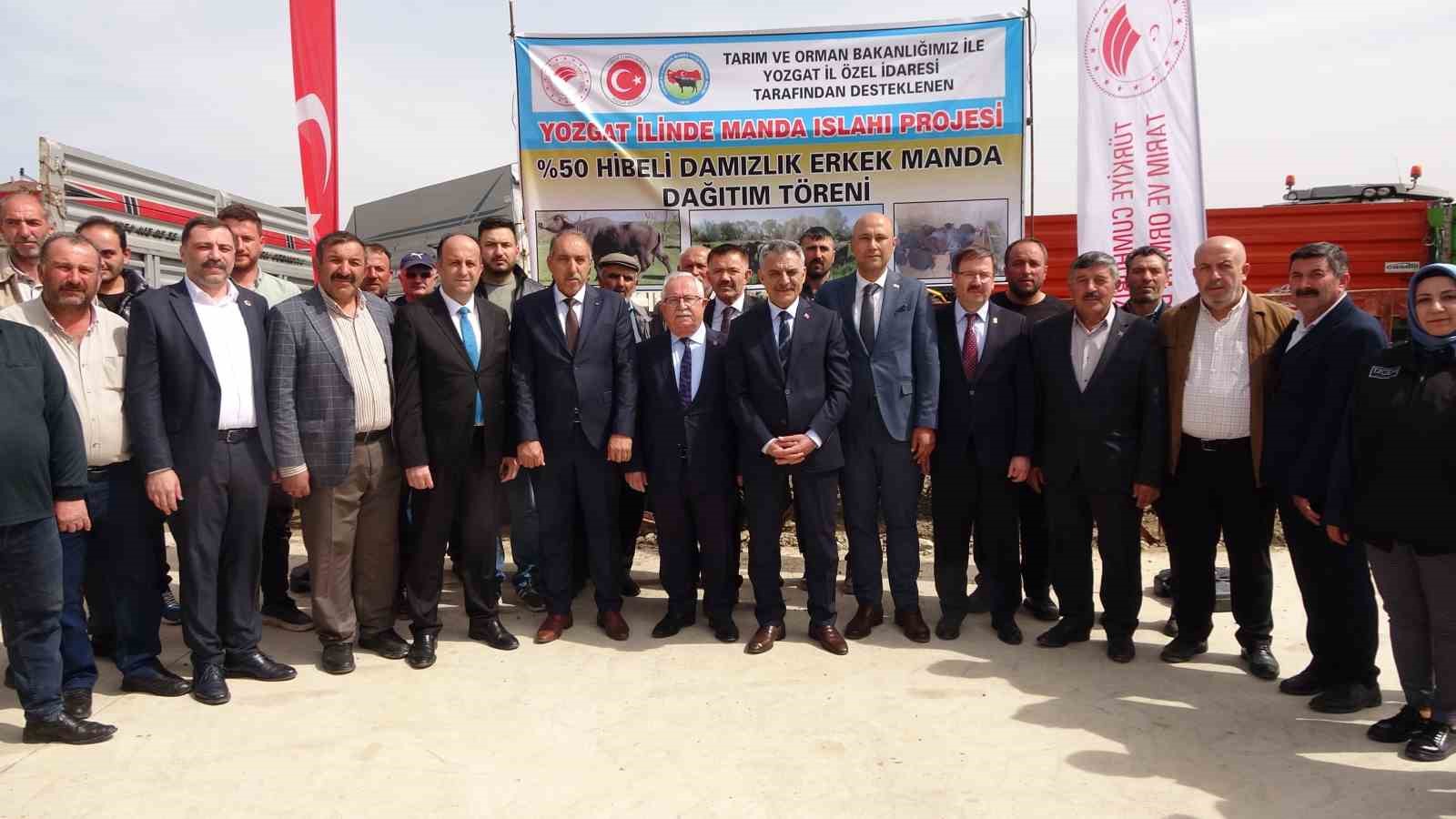 Yozgat&rsquo;ta 20 manda &uuml;reticilere teslim edildi
