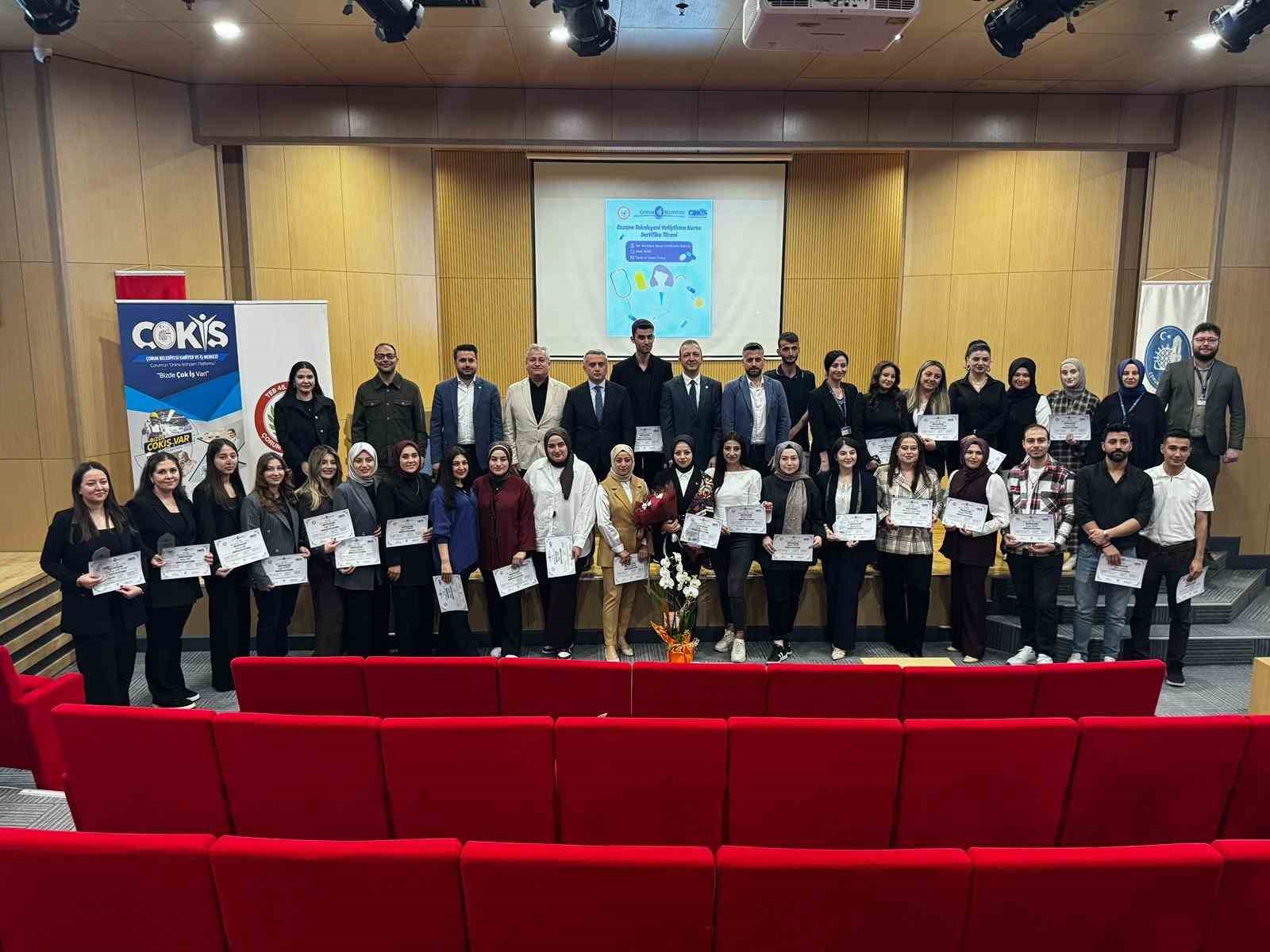 "Farmahane" projesinde 29 kursiyer sertifika aldı