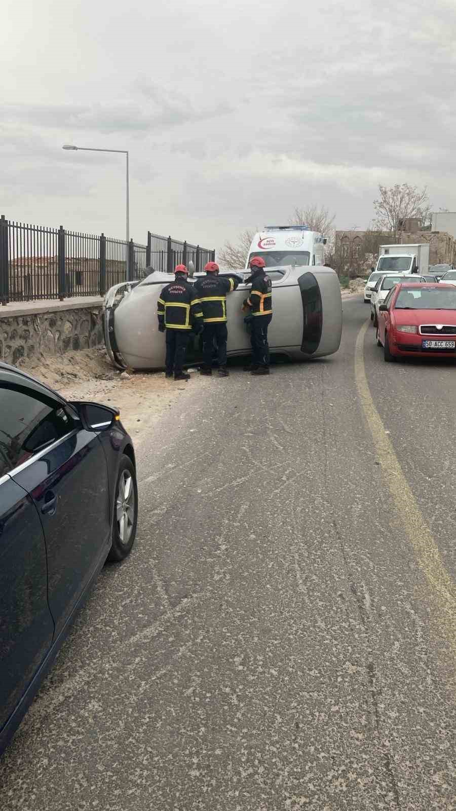 Nevşehir&rsquo;de kaza sonrası ka&ccedil;an alkoll&uuml; s&uuml;r&uuml;s&uuml;, saklandığı evde yakalandı
