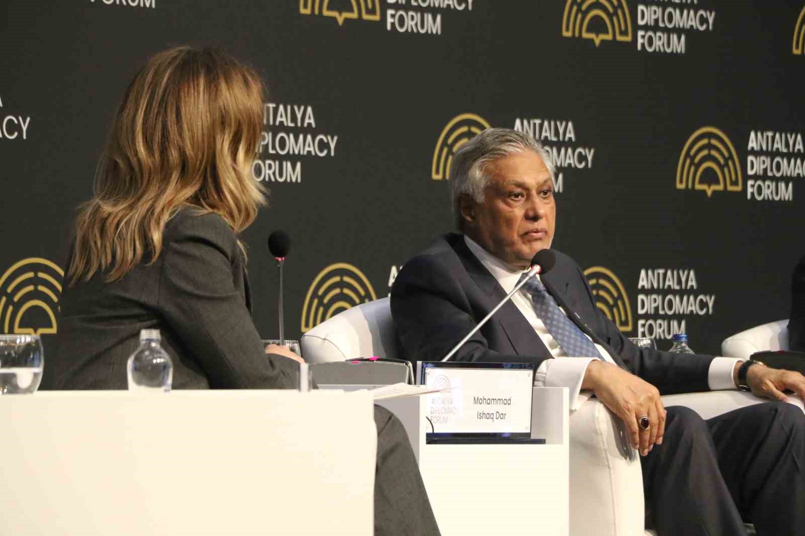Antalya Diplomasi Forumu’nun Güney Asya oturumunda "Hürmüz Boğazı" mesajı