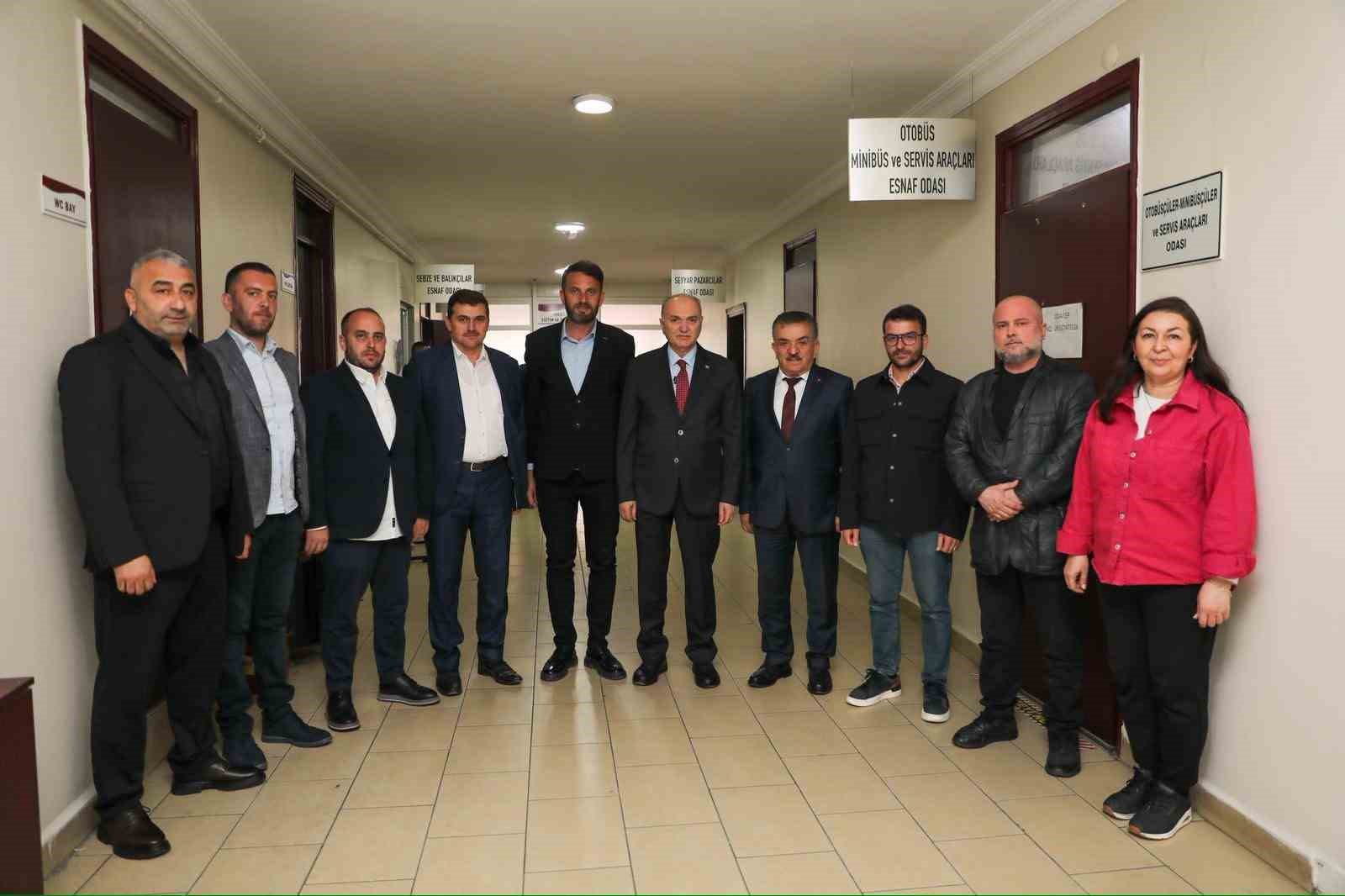 Başkan Faruk &Ouml;zl&uuml; esnaf odalarını ziyaret etti
