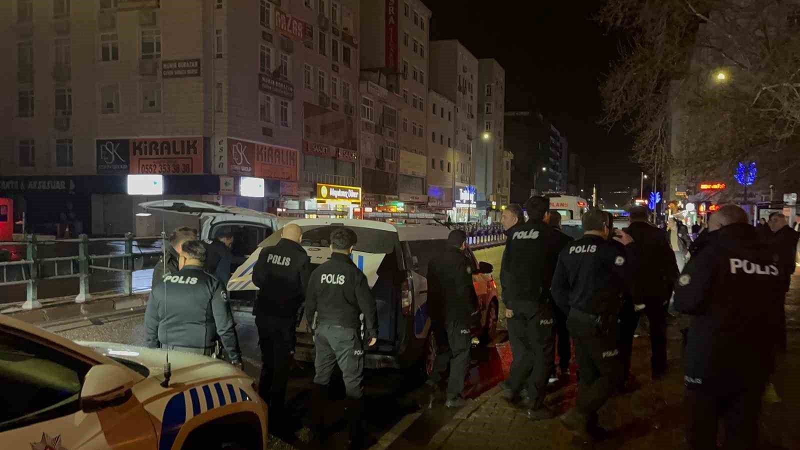 Kayseri&rsquo;de kardeşini bı&ccedil;aklayan şahıs g&ouml;zaltına alındı: 1 yaralı
