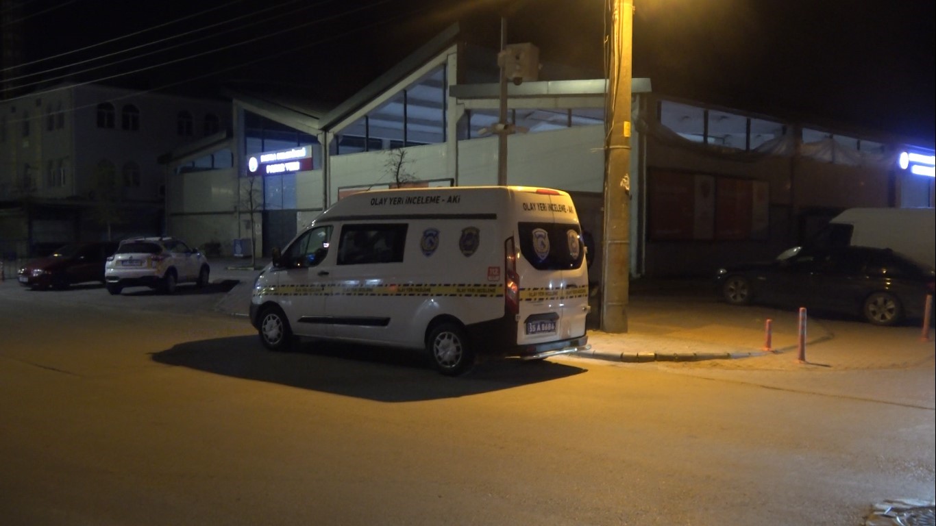 Husumet kavgası dehşete d&ouml;n&uuml;şt&uuml;: Bafra&rsquo;da şişler konuştu, 3 yaralı
