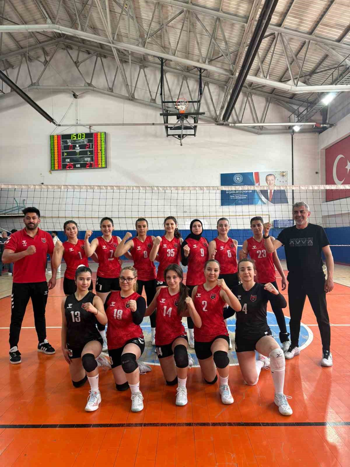 Erzincan Vefa Spor zirvede: Namağlup şampiyonluk geldi