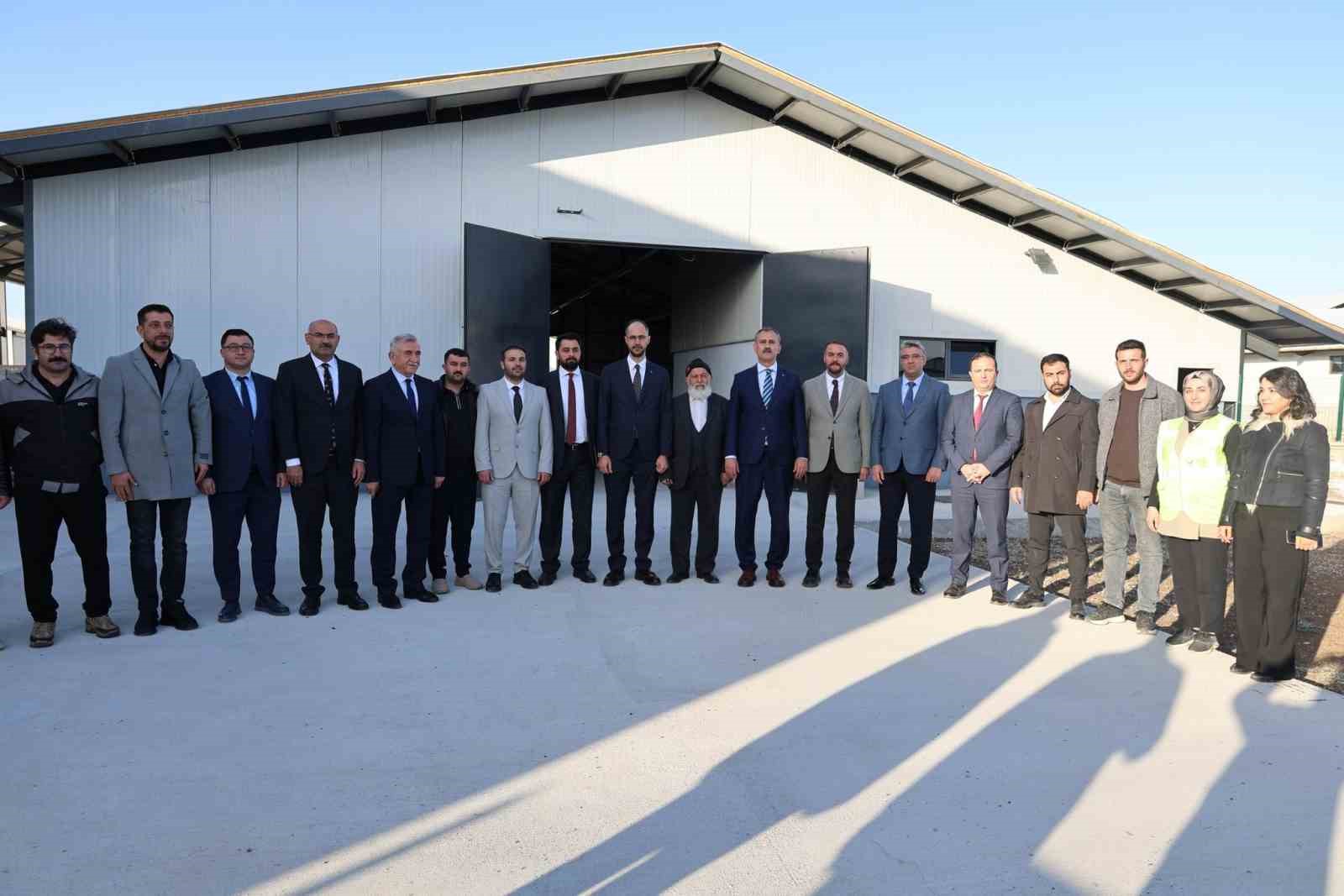 Ağrı&rsquo;da 307 ahırlık hayvancılık &uuml;ss&uuml; hayata ge&ccedil;iyor
