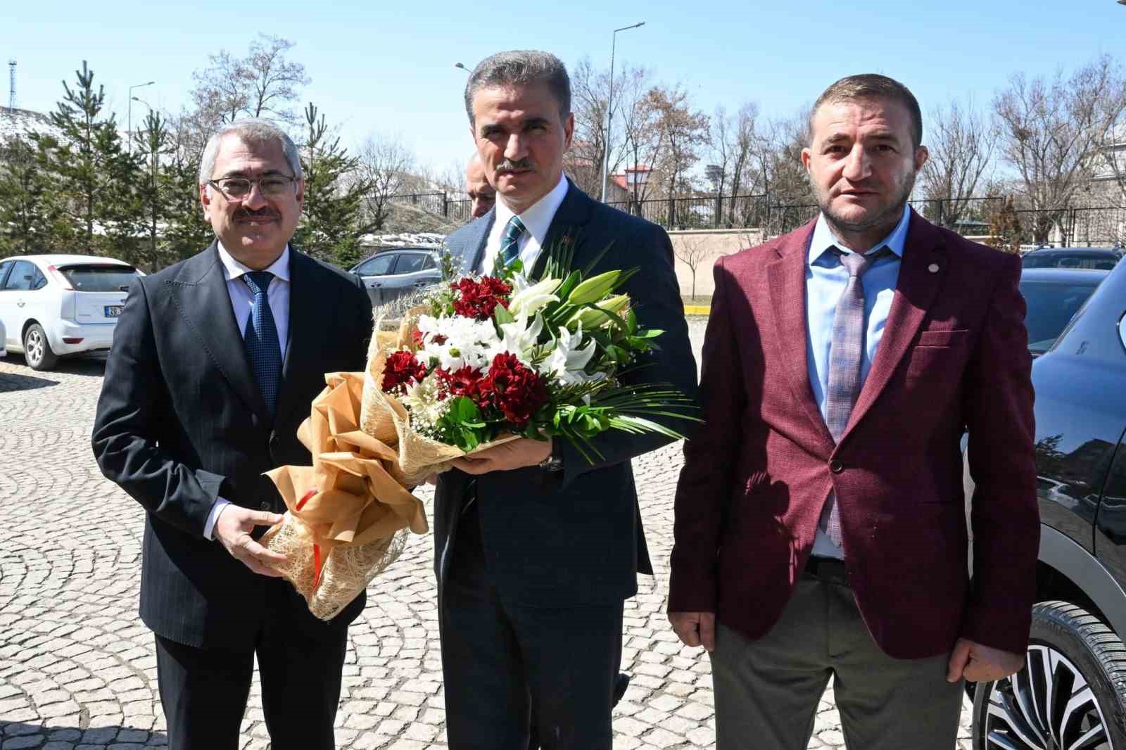 Müftülükten Vali Baruş’a birifing