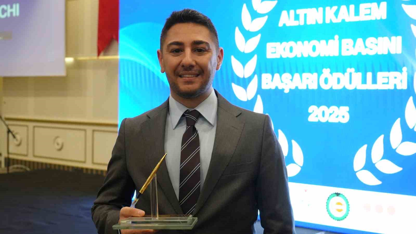 Ekonomi basınının &rsquo;Altın Kalem&rsquo;leri sahiplerini buldu: Bir &ouml;d&uuml;l de İHA&rsquo;ya
