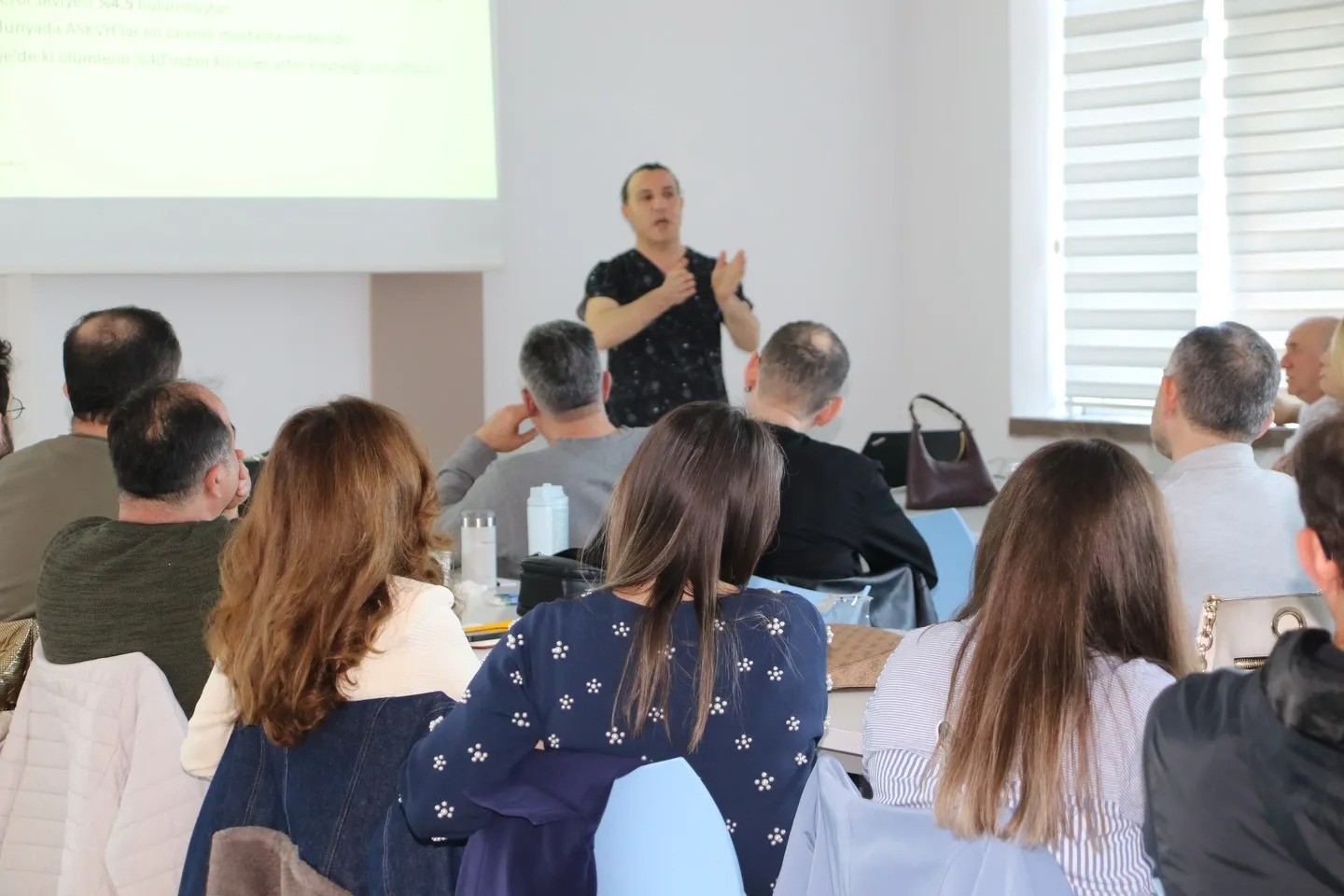 Sinop&rsquo;ta uzman hekimlerden aile hekimlerine eğitim desteği
