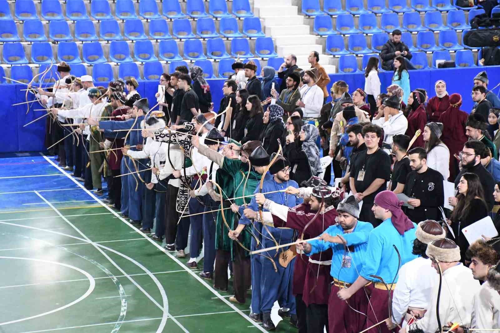 Yozgat’ta ’Tarih İçin Bir Ok At’ yarışması