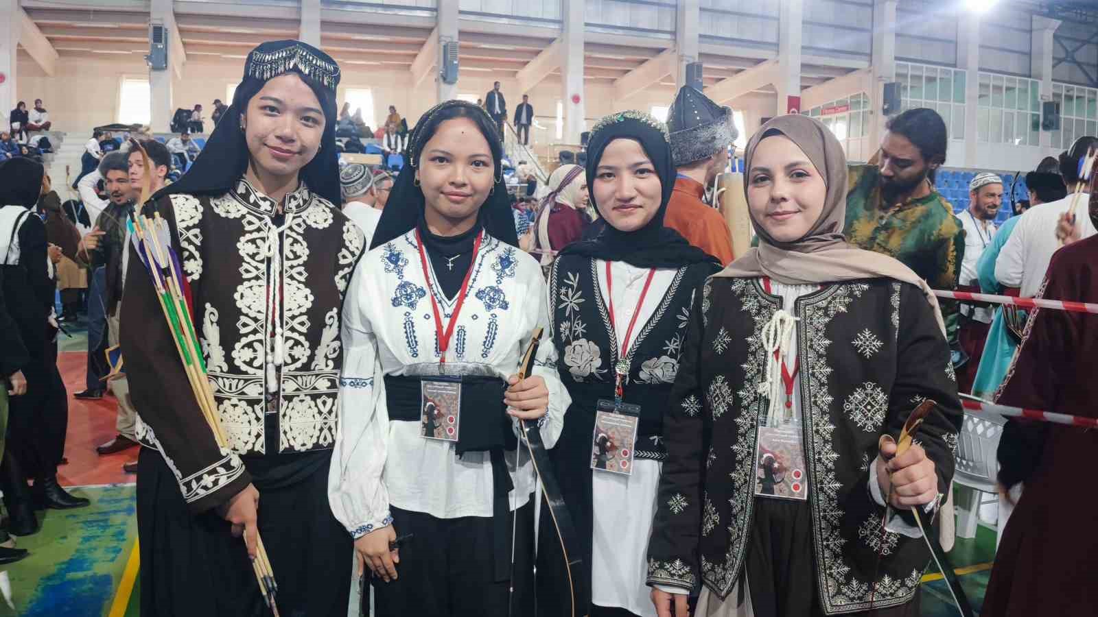 Yozgat&rsquo;ta &rsquo;Tarih İ&ccedil;in Bir Ok At&rsquo; yarışması
