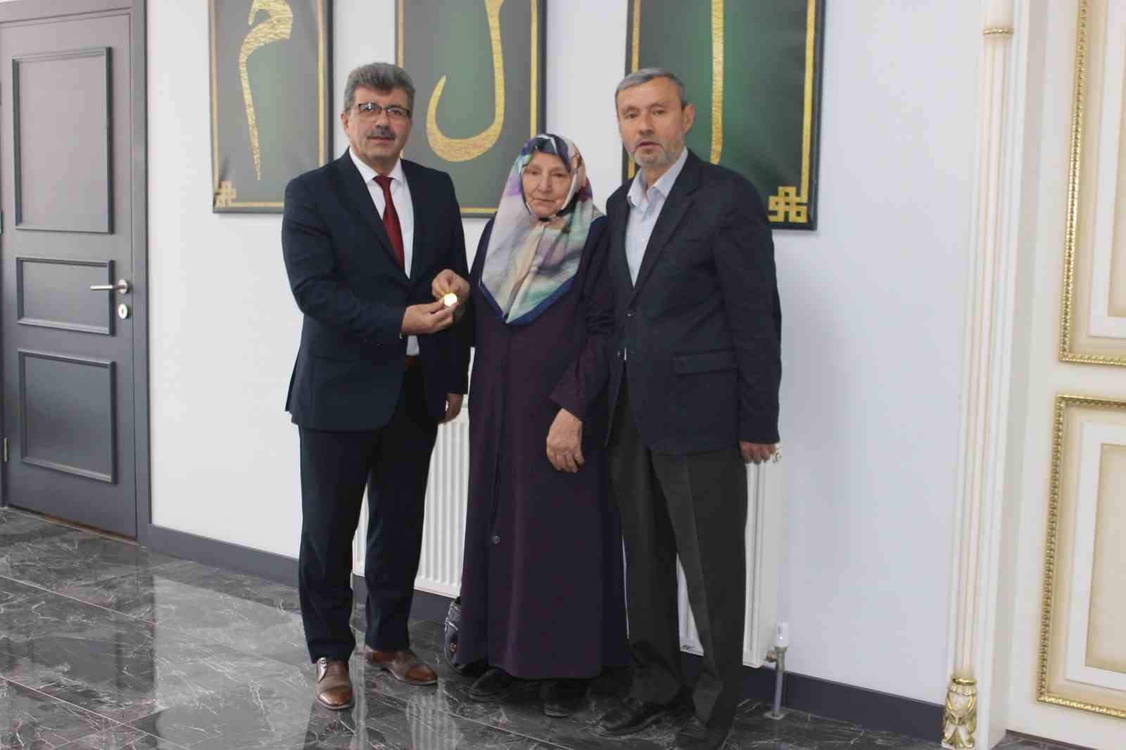 Ordu&rsquo;da 65 yıllık mehir, hafızların yuvasına tuğla oldu
