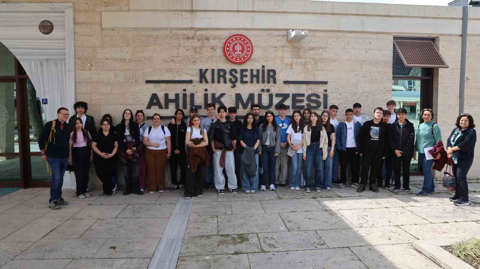 Alman &ouml;ğrenciler ahilik k&uuml;lt&uuml;r&uuml;n&uuml; Kırşehir&rsquo;de tanıdı
