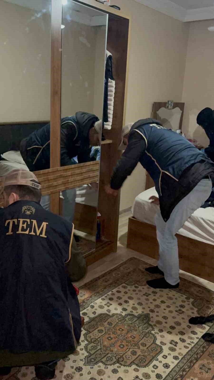 Kırşehir&rsquo;de DEAŞ operasyonu: 7 g&ouml;zaltı
