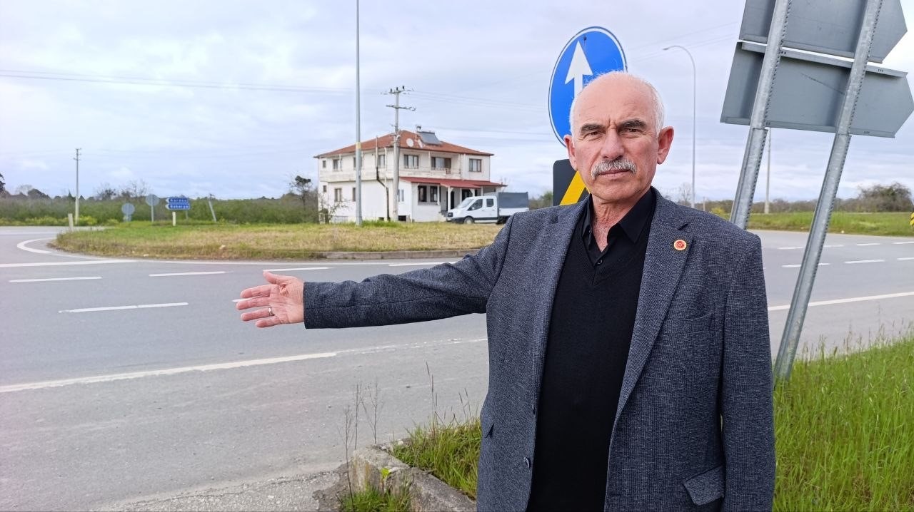 Can kayıplarının olduğu kavşakta &rsquo;trafik ışığı talebi reddedildi&rsquo; iddiası
