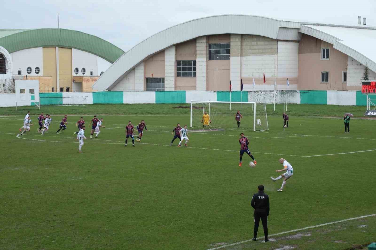 TFF 3. Lig: 12 Bing&ouml;lspor: 1 - Silifke Belediye Spor: 1
