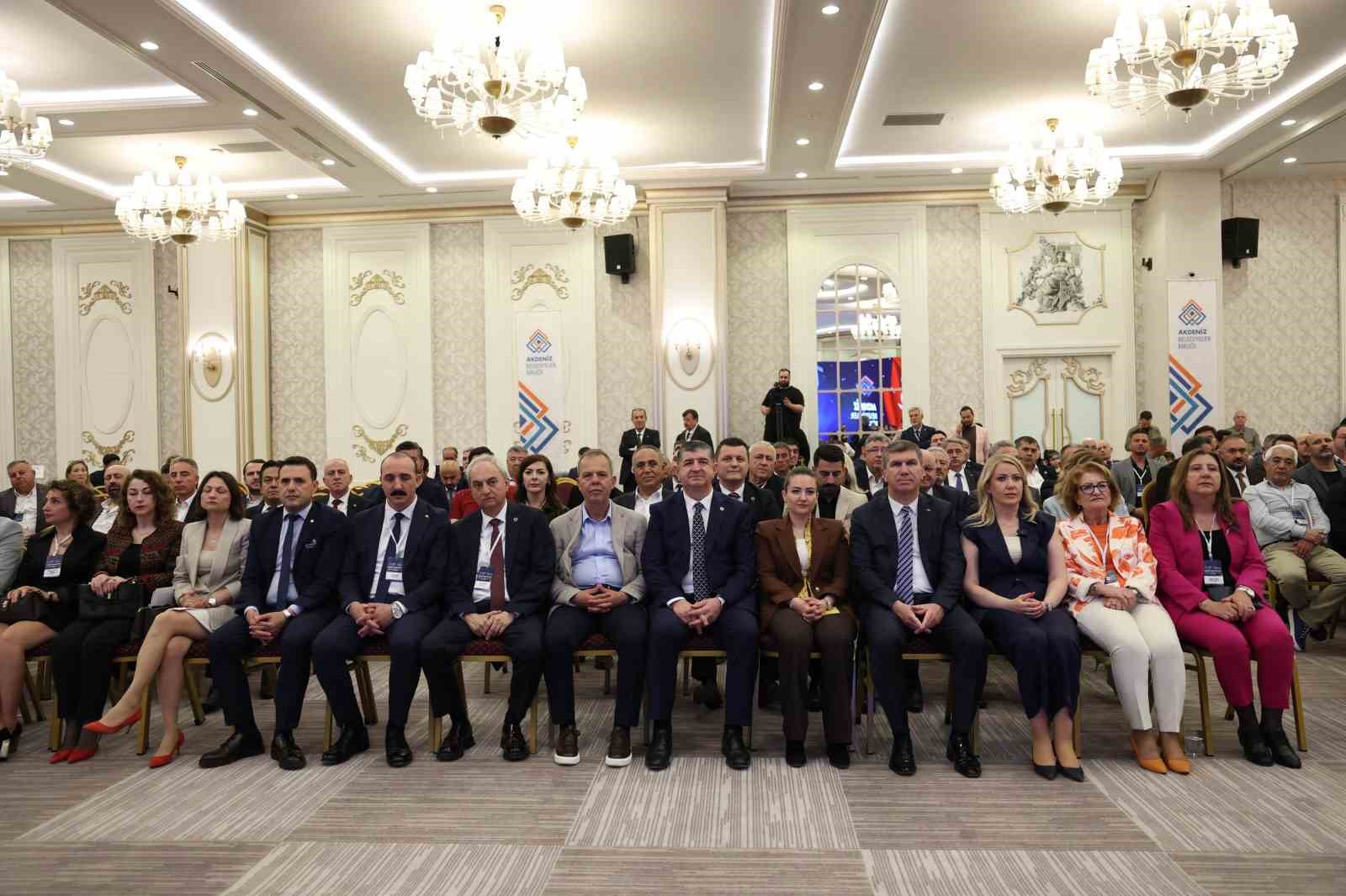 Akdeniz Belediyecilik Proje Yarışması&rsquo;nda Antalya B&uuml;y&uuml;kşehir Belediyesine iki &ouml;d&uuml;l
