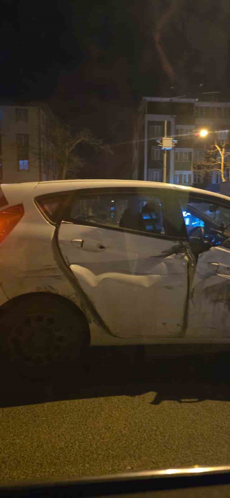 Trafikte bu aracı g&ouml;renler şaşkınlıklarını gizleyemedi
