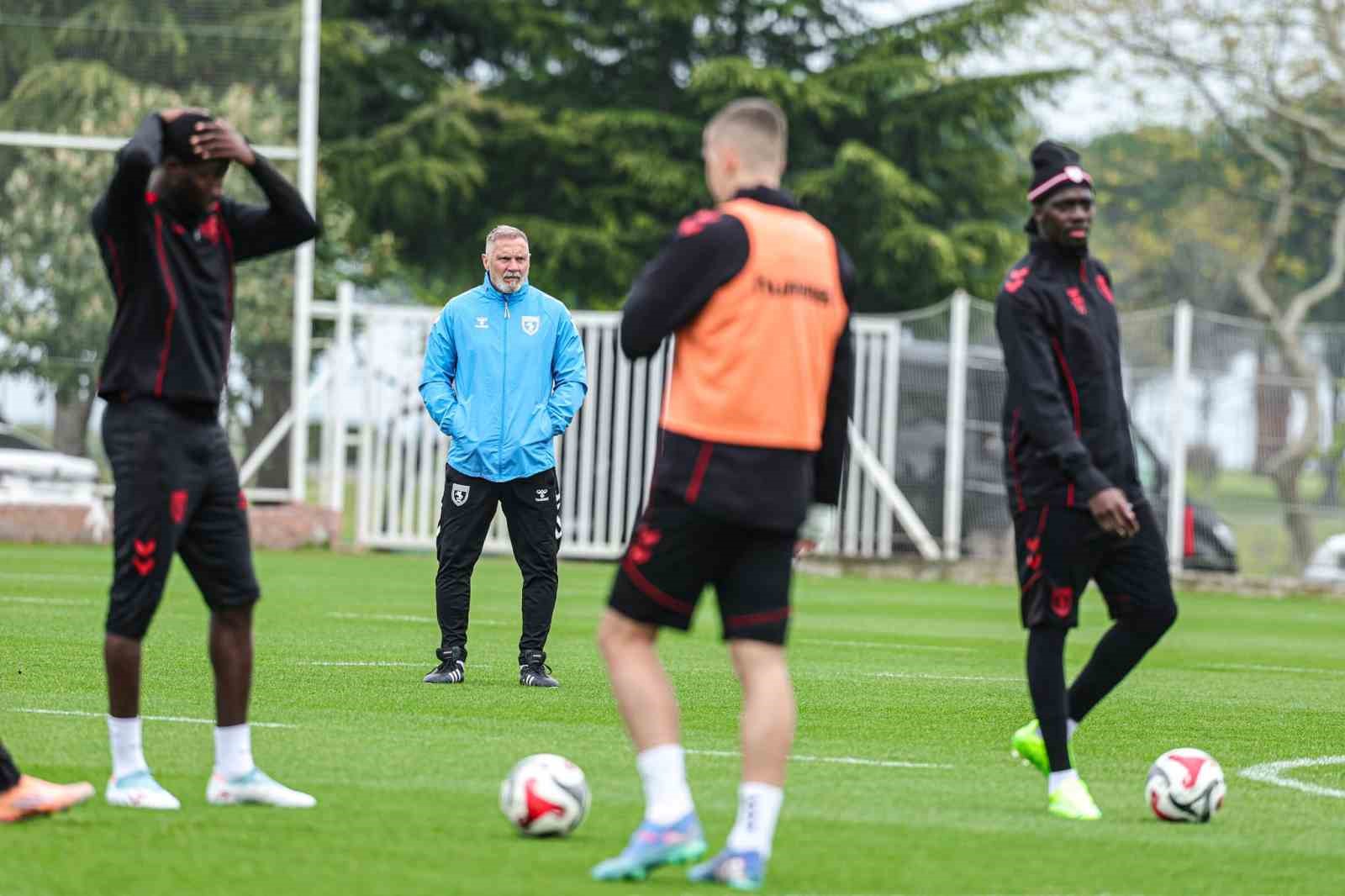 Samsunspor son antrenmanını yaptı, gözler Beşiktaş maçında