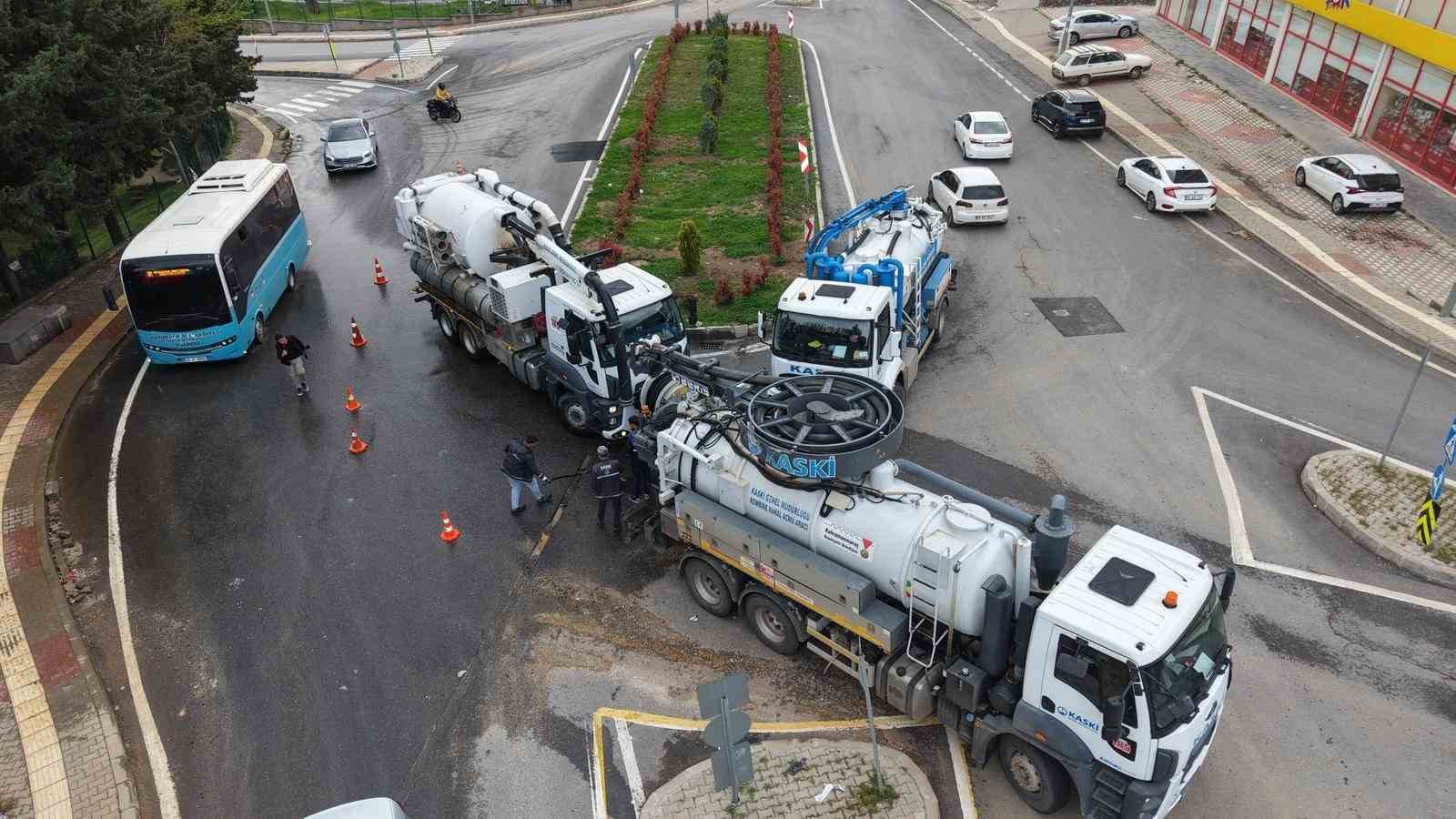 Kahramanmaraş&rsquo;ta sağanak sonrası temizlik

