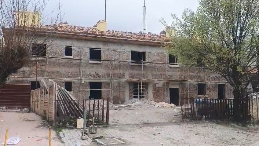 Elazığ&rsquo;da 79 yıllık tarihi tren istasyonu yenileniyor
