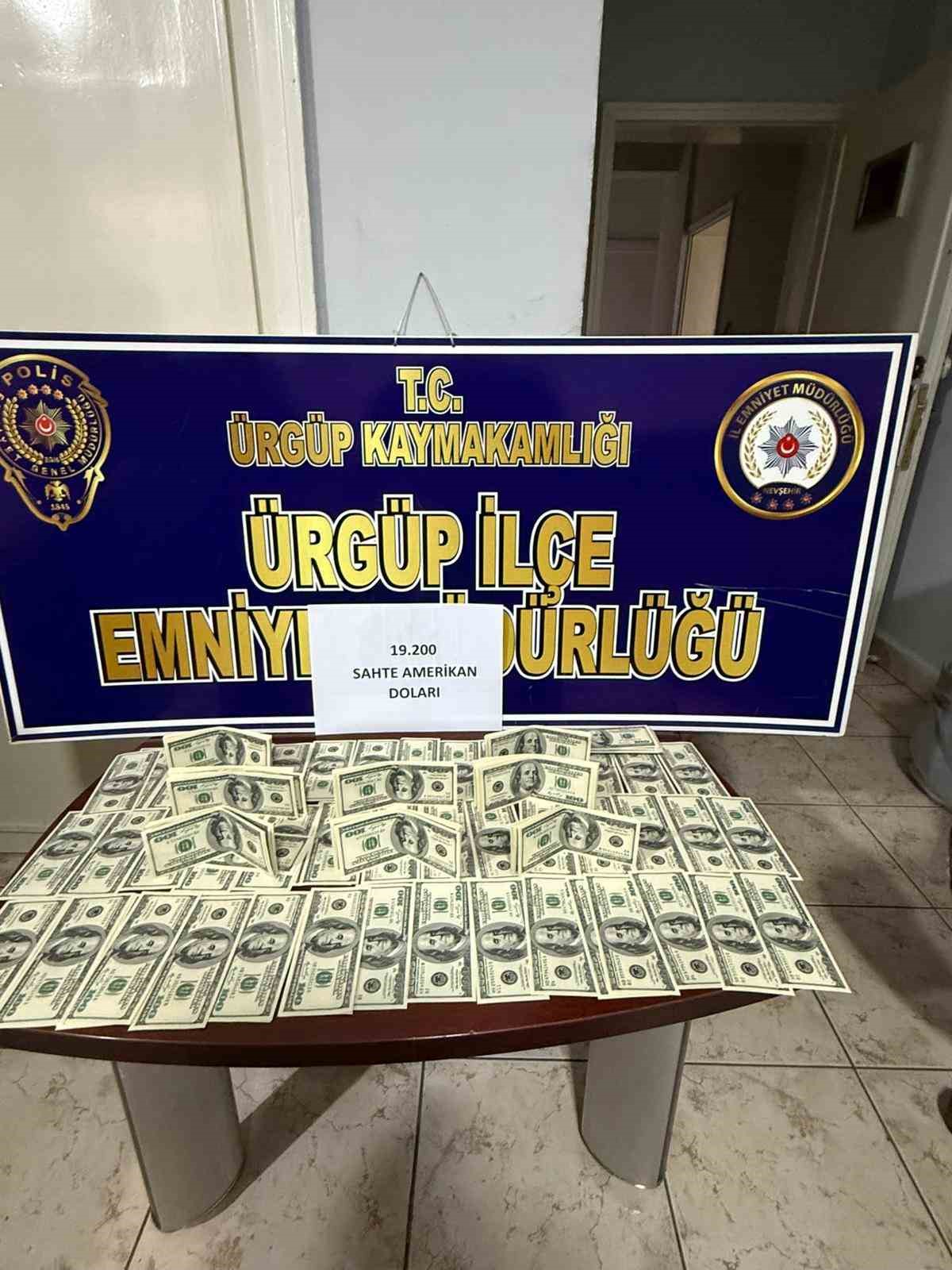 &Uuml;rg&uuml;p&rsquo;te sahte dolar operasyonu: 4 kişi tutuklandı
