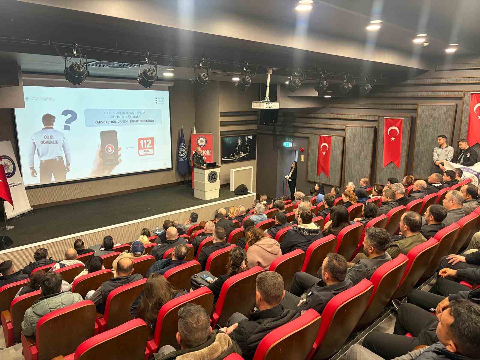 Yalova&rsquo;da &ouml;zel g&uuml;venliklere NARKOKAAN Eğitimi
