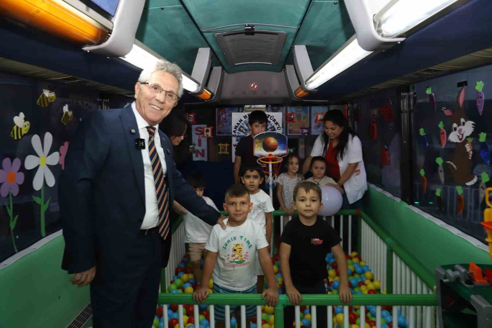 Nazilli&rsquo;nin &rsquo;Mobil Masal Bah&ccedil;esi&rsquo; projesi T&uuml;rkiye birincisi oldu
