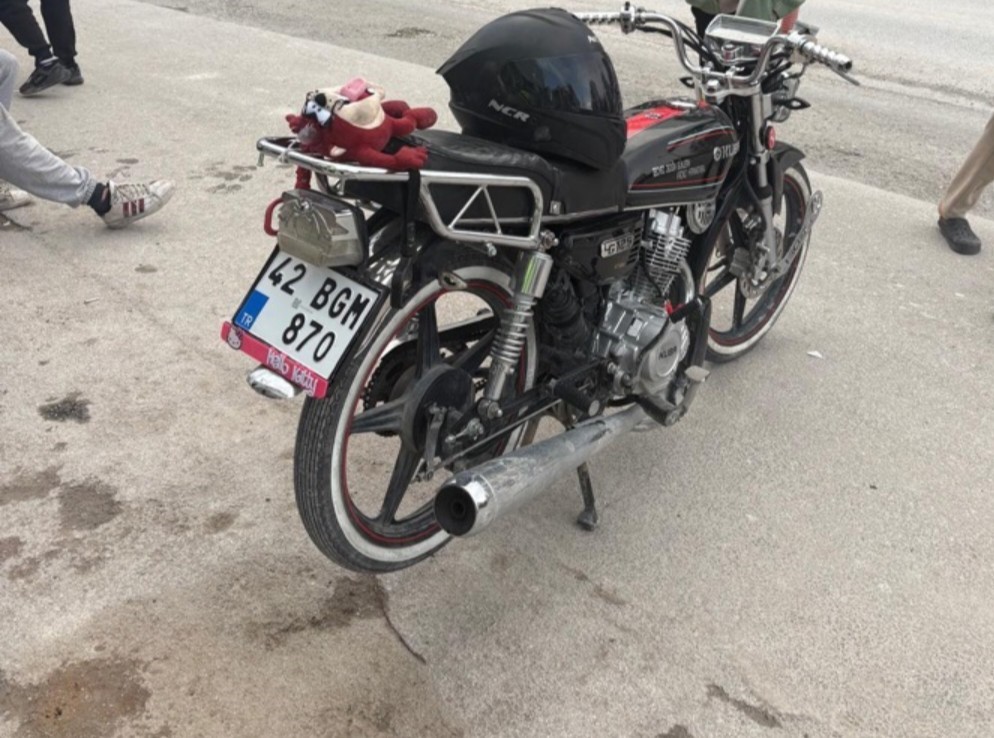 Karapınar&rsquo;da otomobil ile motosiklet &ccedil;arpıştı: 1 yaralı
