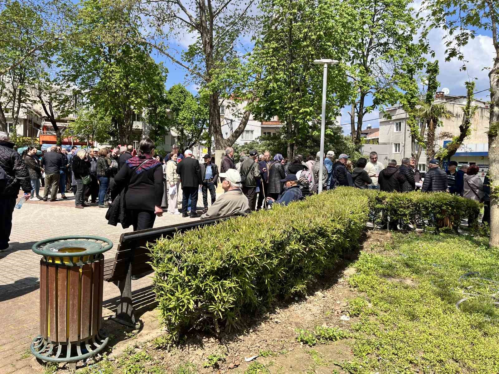 ⁠Bursa&rsquo;da Bulgaristan T&uuml;rkleri sandık başında
