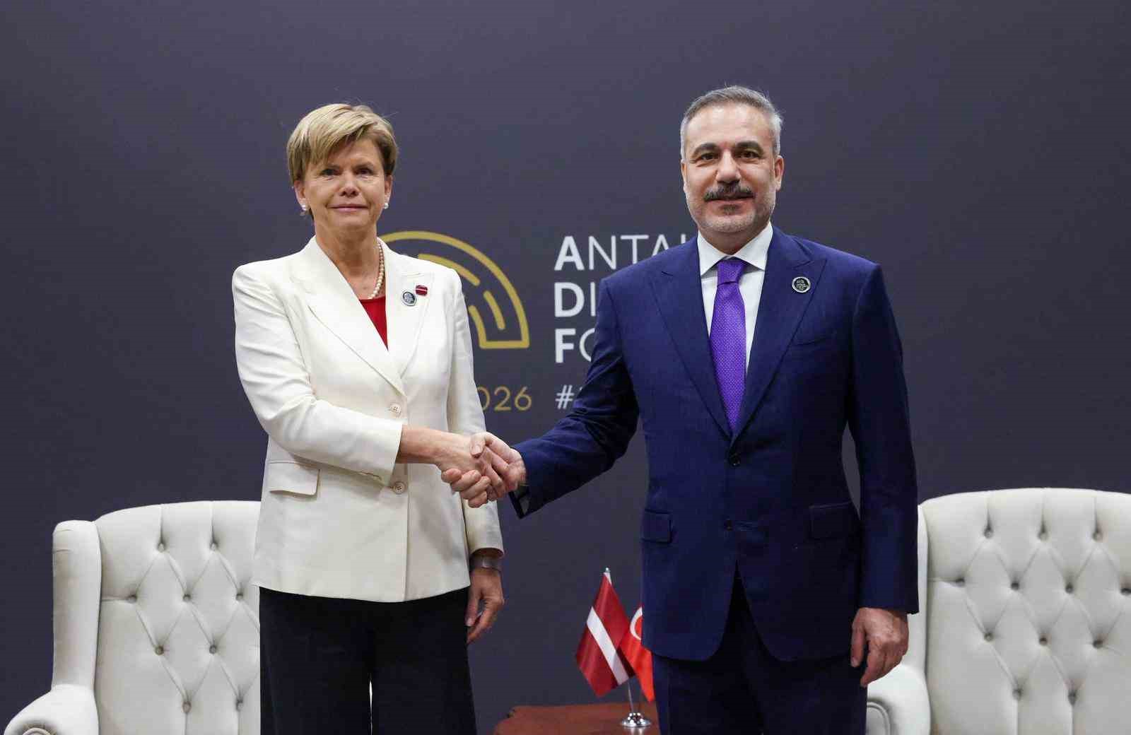 Dışişleri Bakanı Fidan, Letonyalı mevkidaşı Braze ile g&ouml;r&uuml;şt&uuml;
