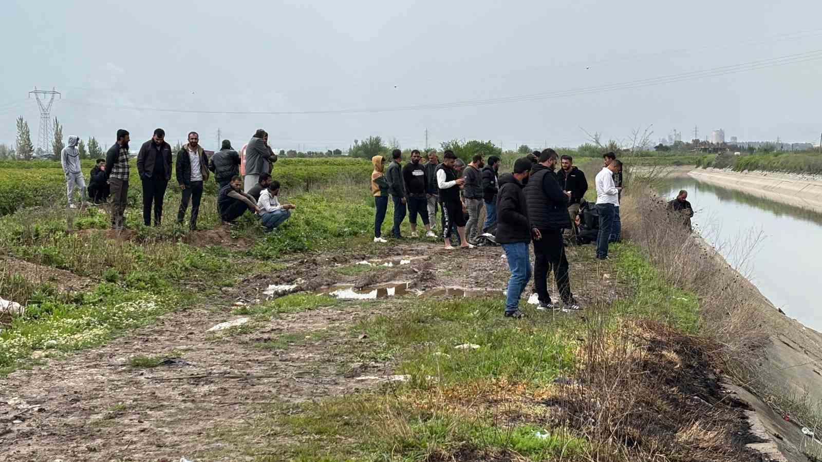 Sulama kanalında kaybolan &ccedil;ocuğun cansız bedeni bulundu
