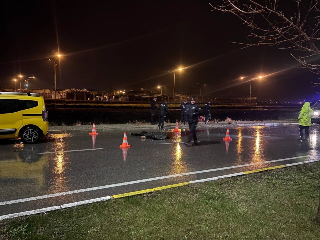 Erzincan&rsquo;da bisiklet s&uuml;r&uuml;c&uuml;s&uuml; trafik kazasında hayatını kaybetti
