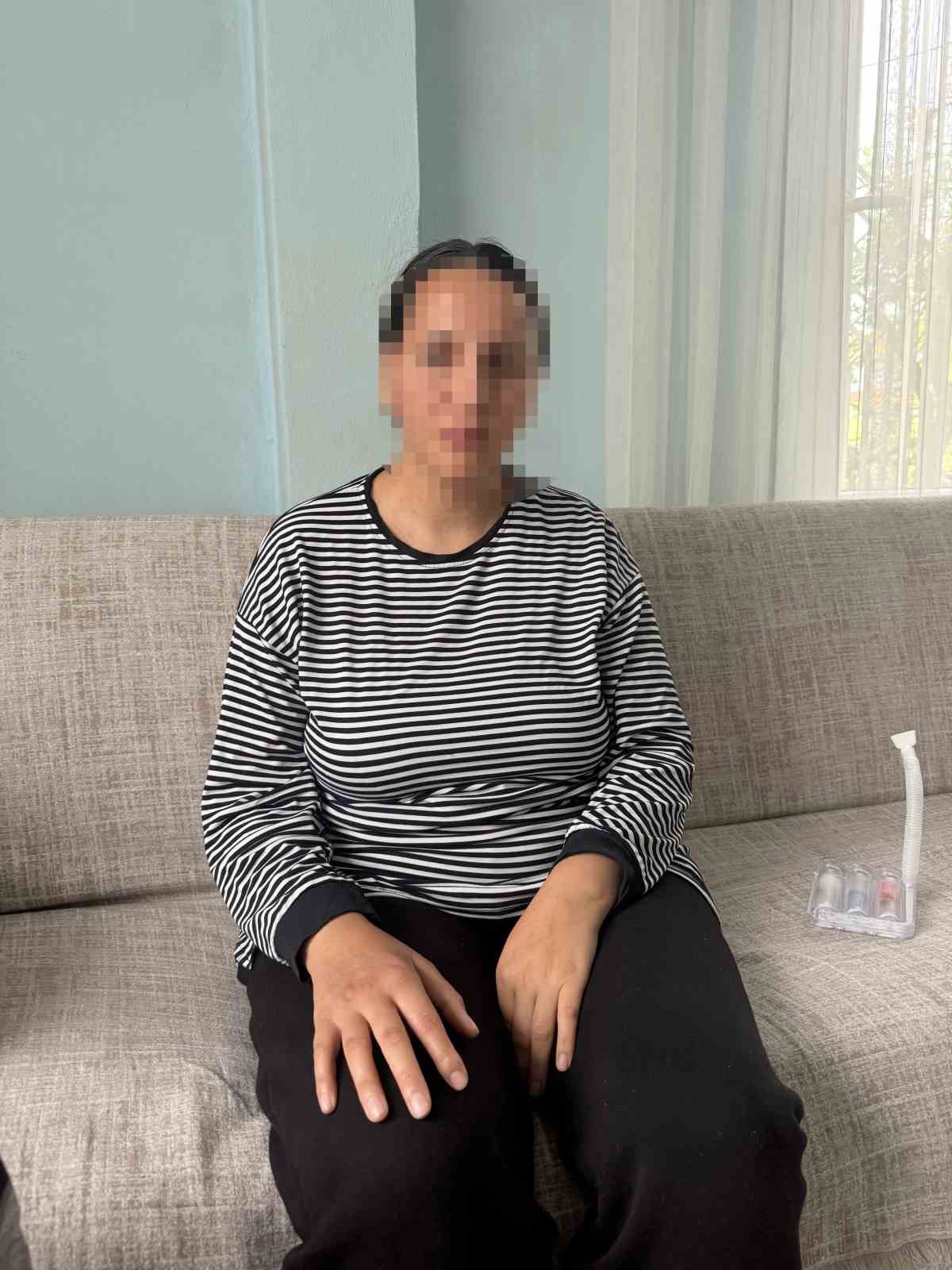 17 bıçak darbesi aldı, ölü numarasıyla kurtuldu, kocasının en ağır cezayı almasını istedi
