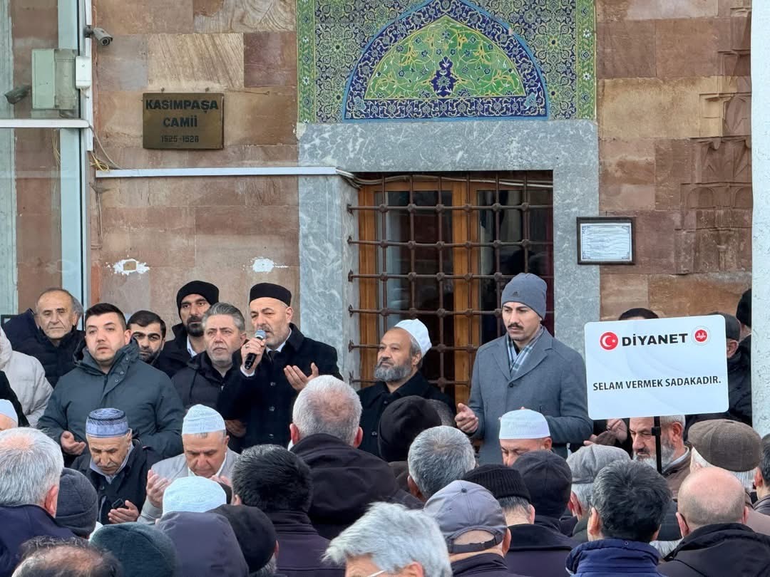 Hacı adayları kutsal topraklara uğurlandı
